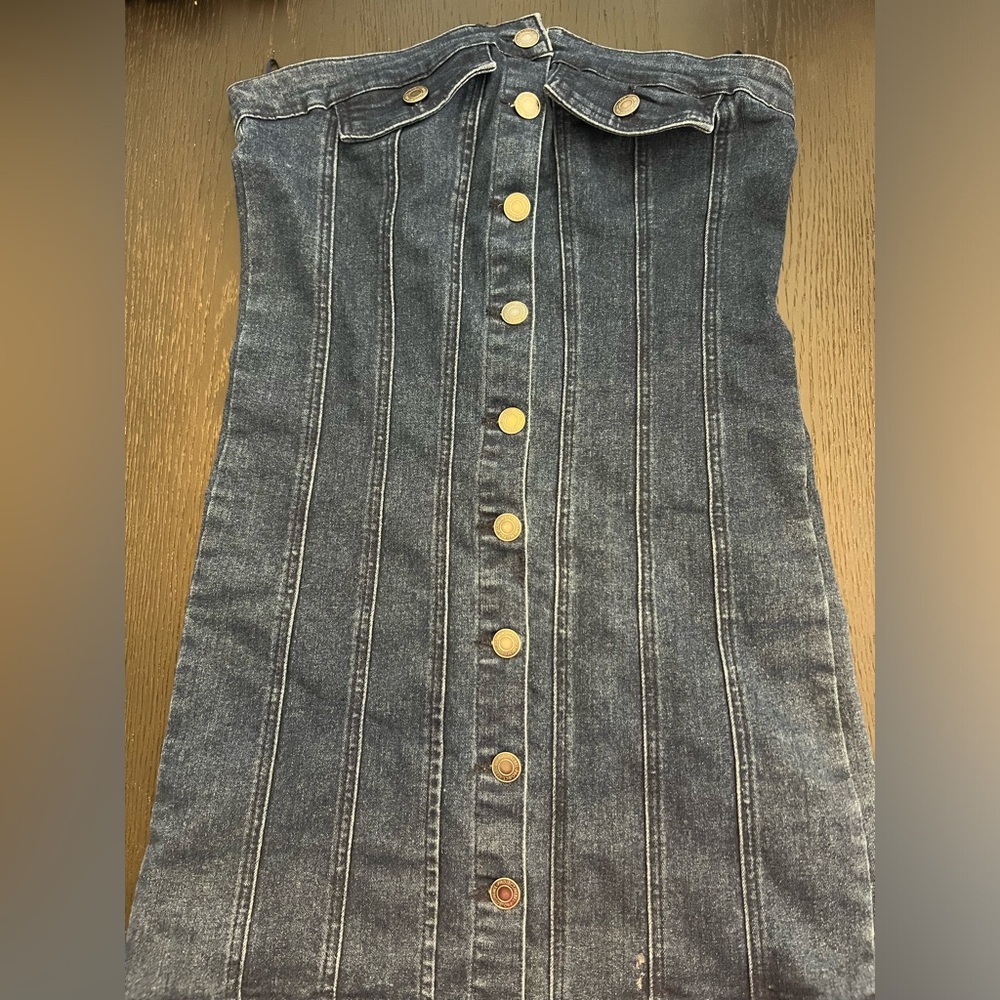 Denim strapless dress
